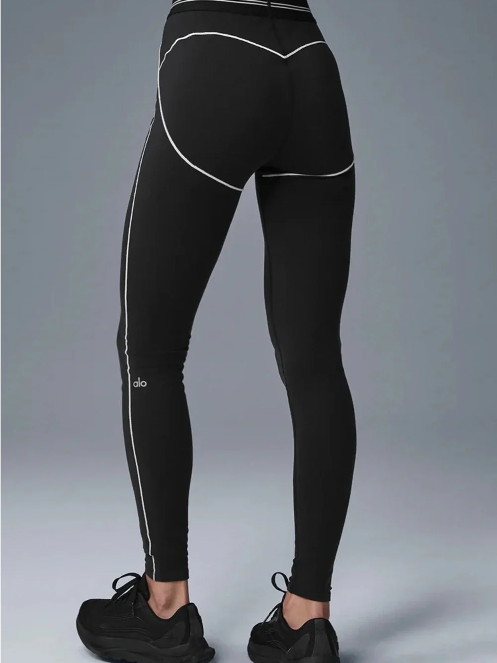 Alo Yoga High-Waist Heart Throb Legging in Black and White - Picture 3 of 5